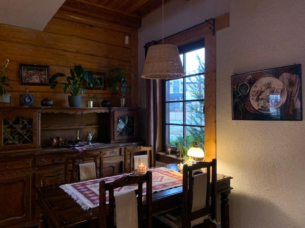 Hotel Tyrol I Restauracja Zycie Gruzji Osielsko Exteriör bild